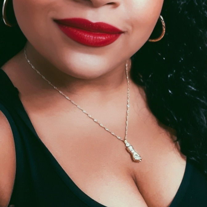 Mistress Lola's avatar