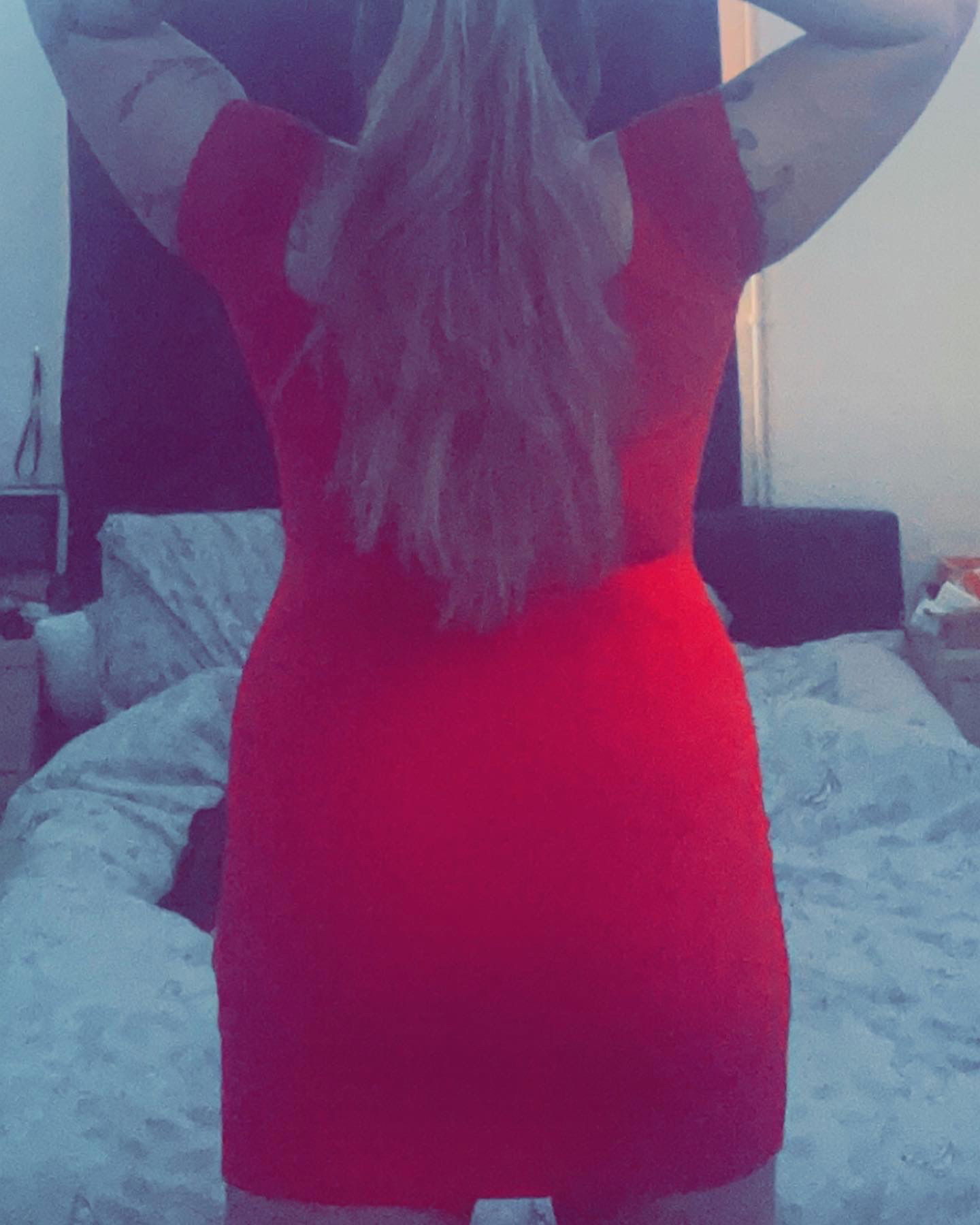 Lauren Loca's avatar