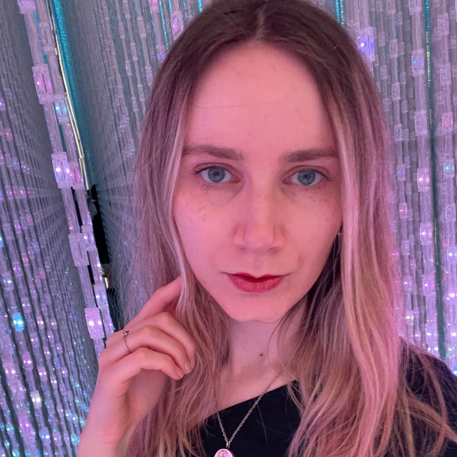 Julia's avatar