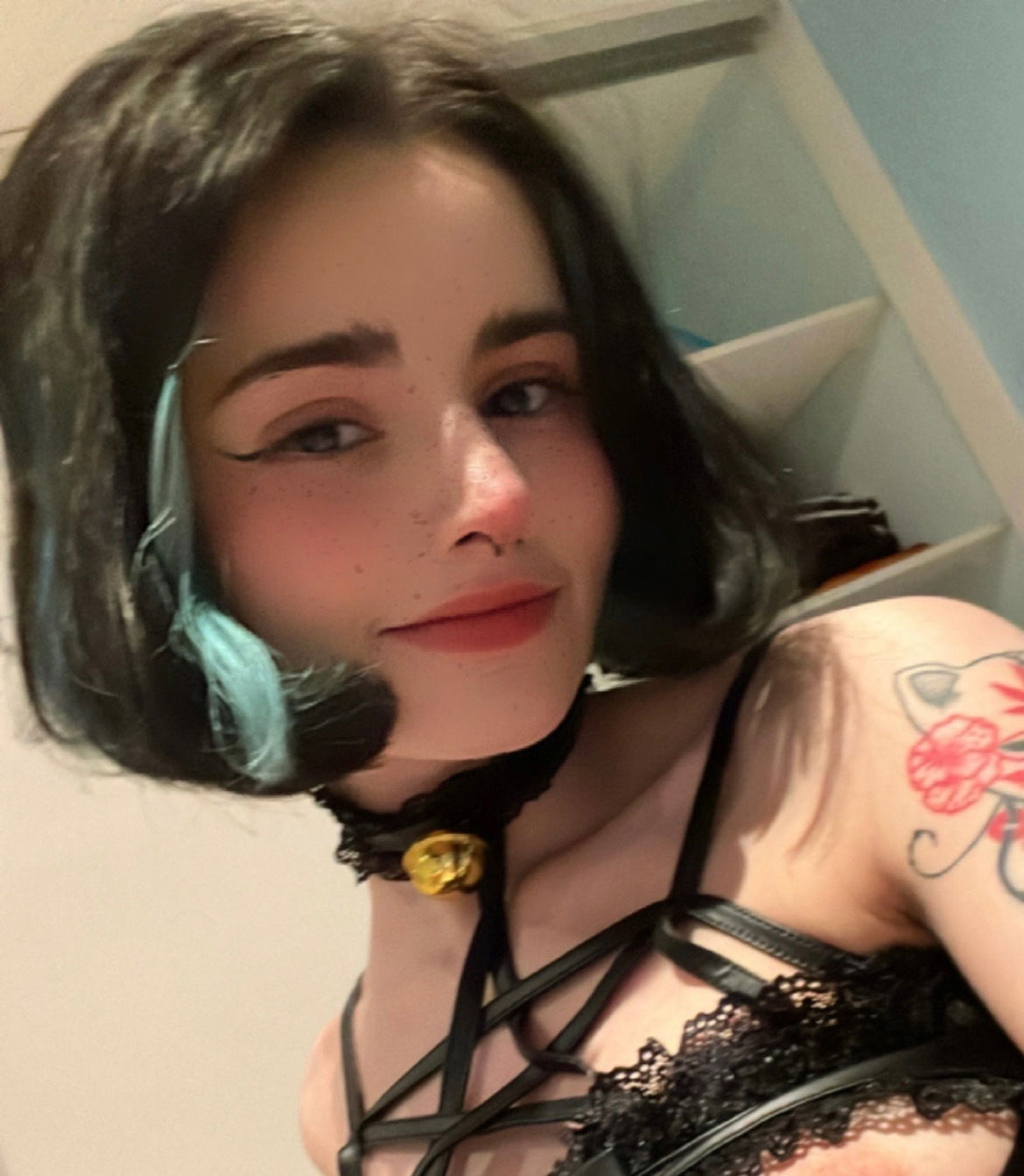 loona 🌙's avatar