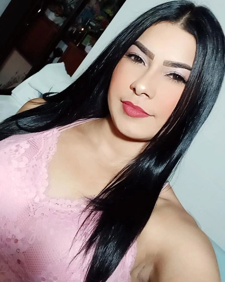 Kitty L'pera's avatar