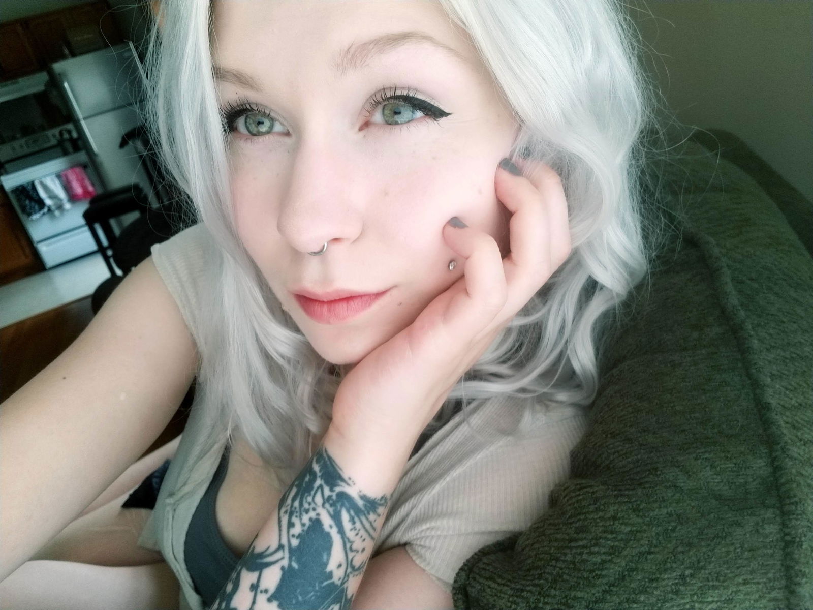 Little Lamb's avatar