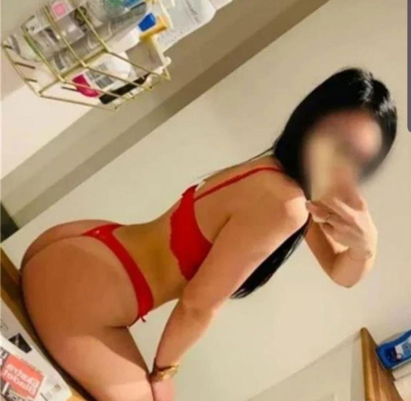 Lorena Alexandra's avatar
