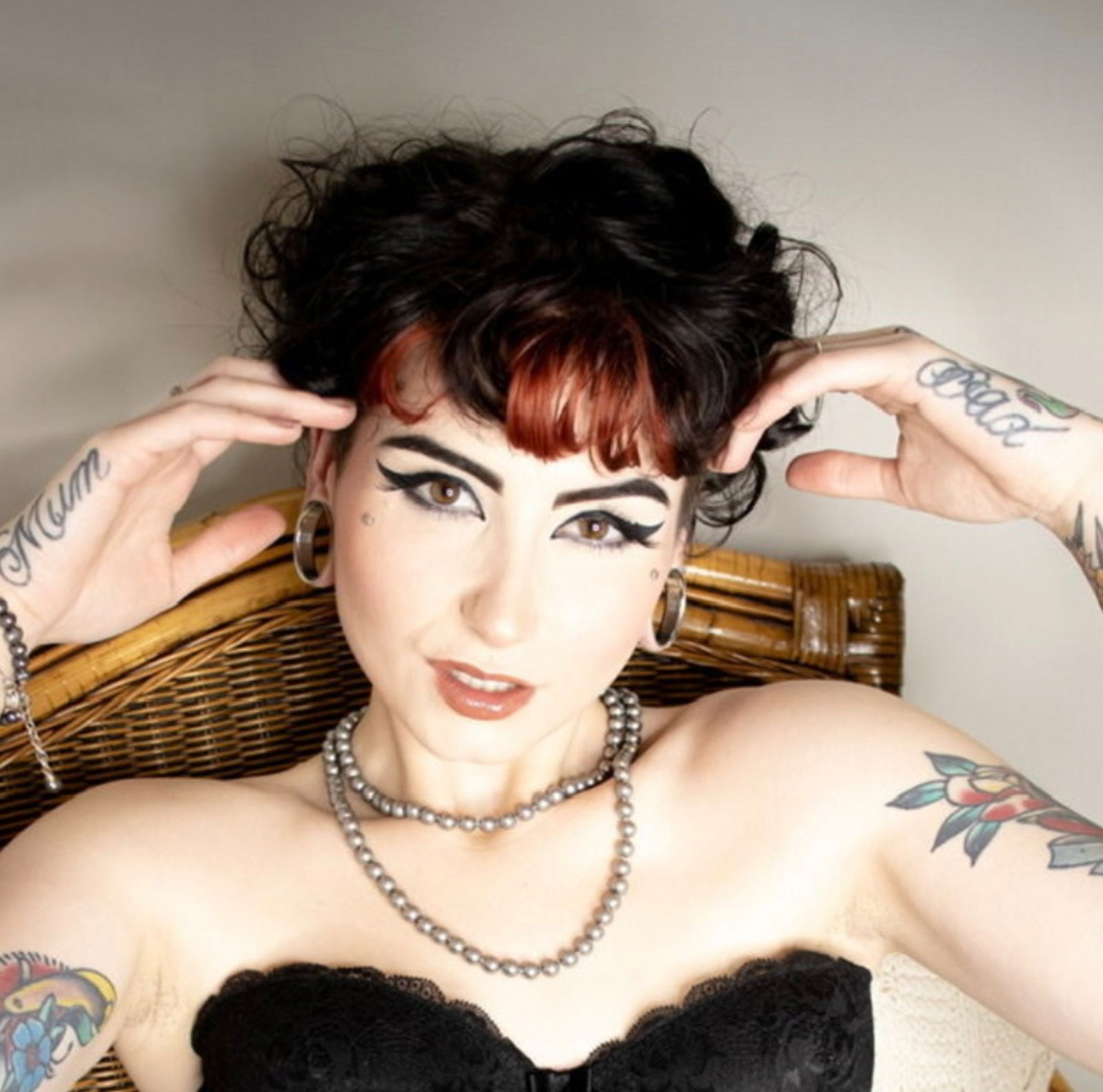 Louisa Wood's avatar