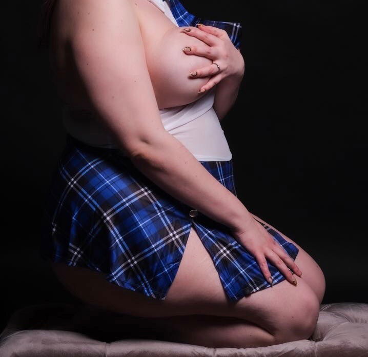 Louise Angelica's avatar