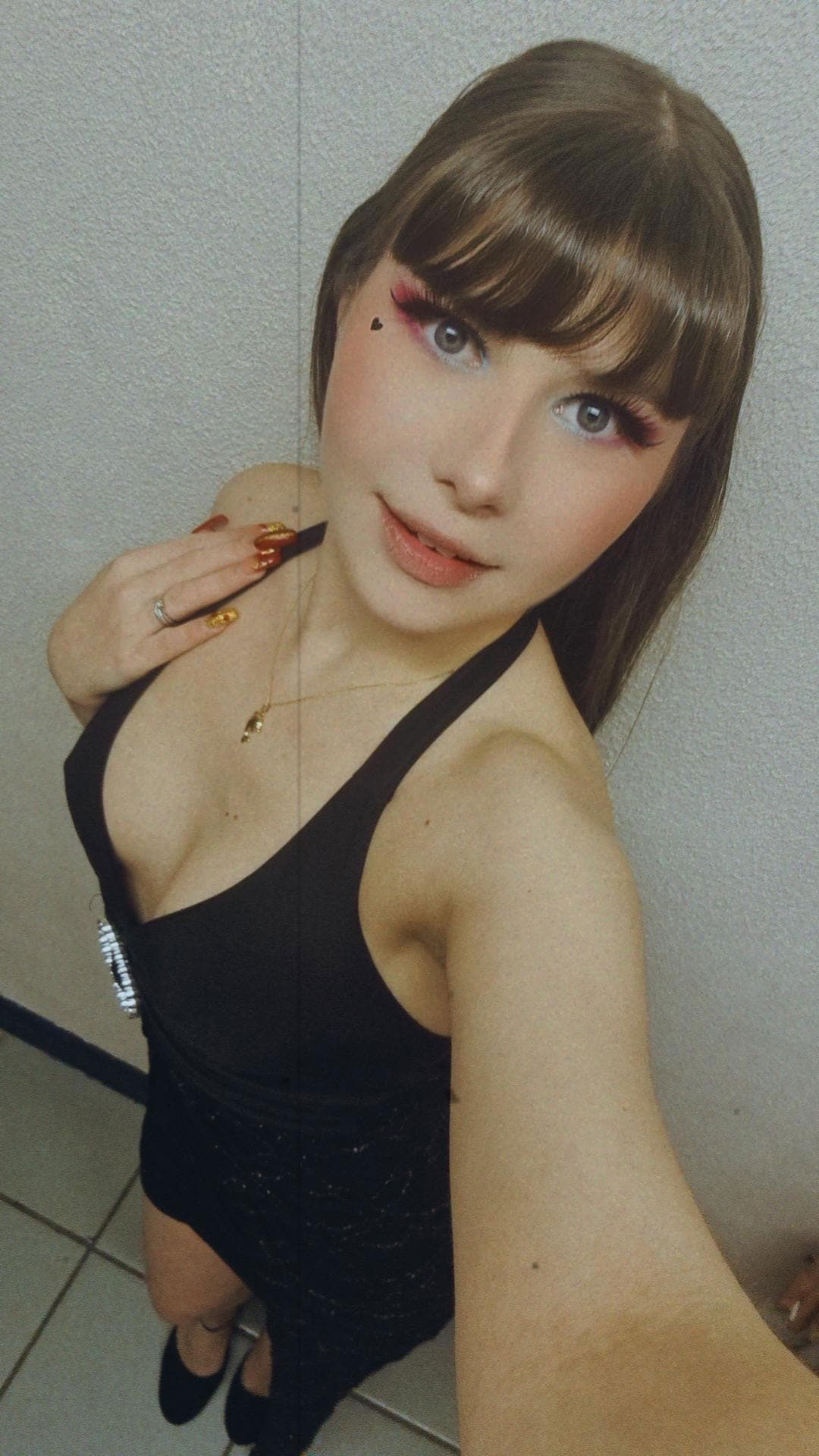 Luna Rival's avatar
