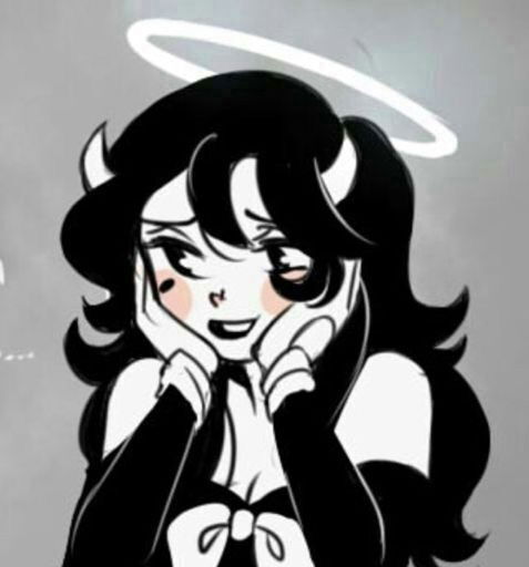lovely lil goth 𖤐