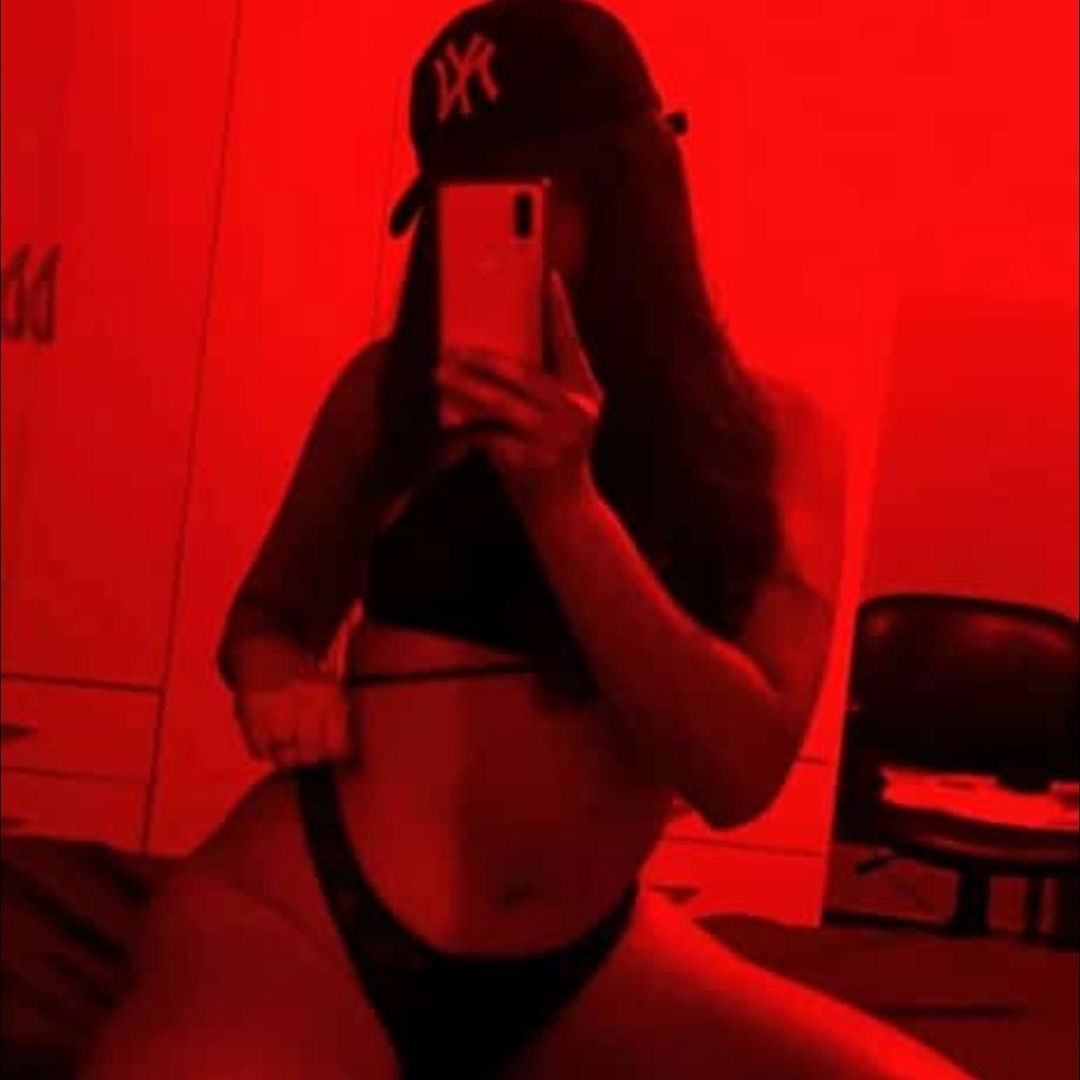 LOVE PRETTY's avatar