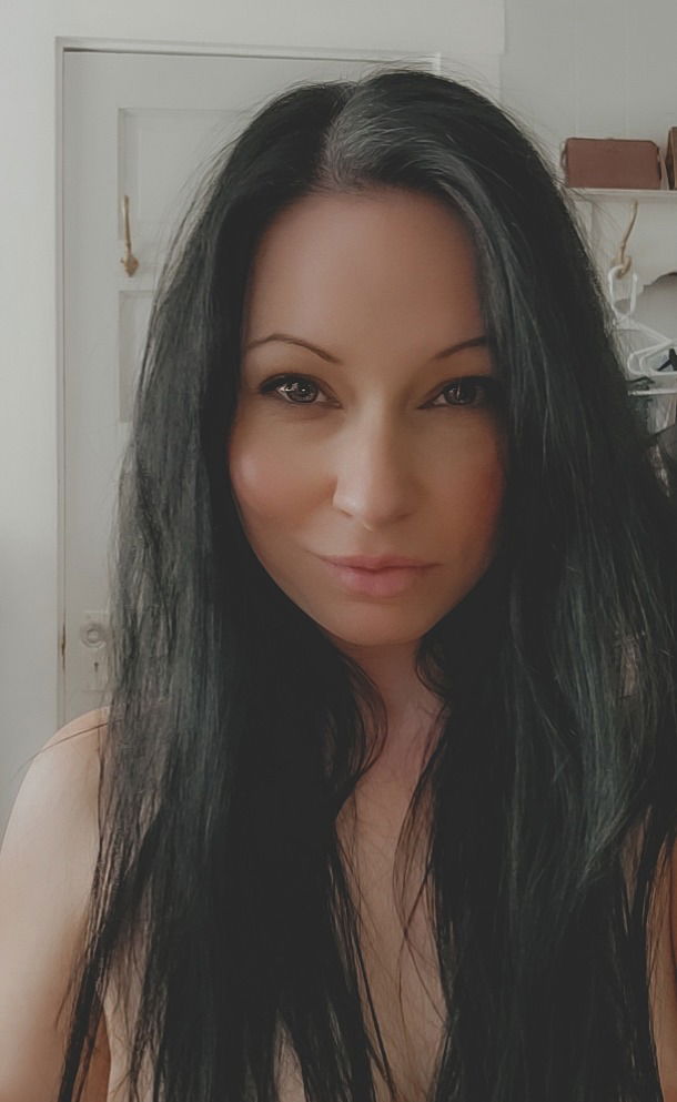 LuckyLuscious