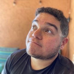 Luke Daniel's avatar