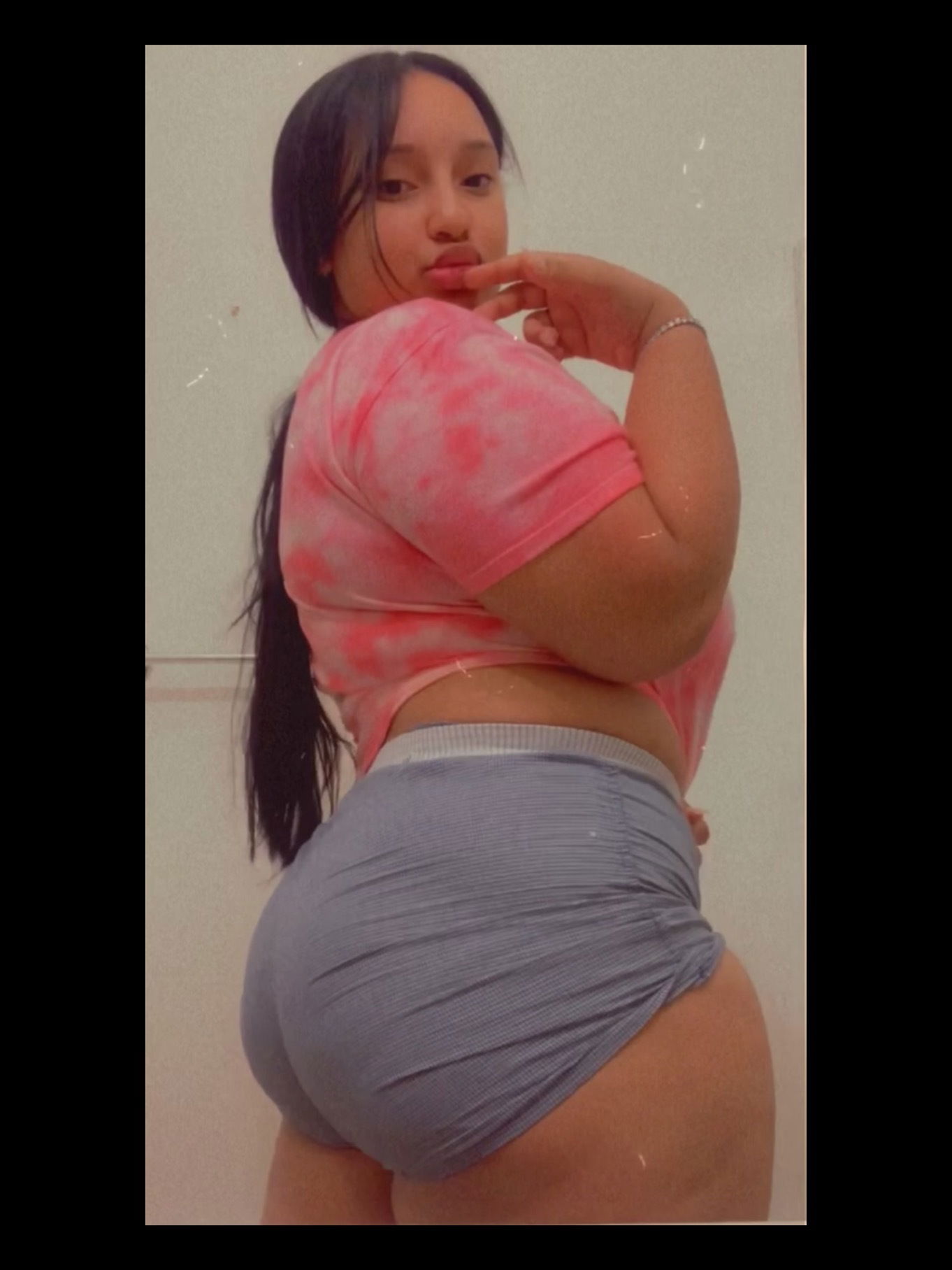 Lulú fat ass