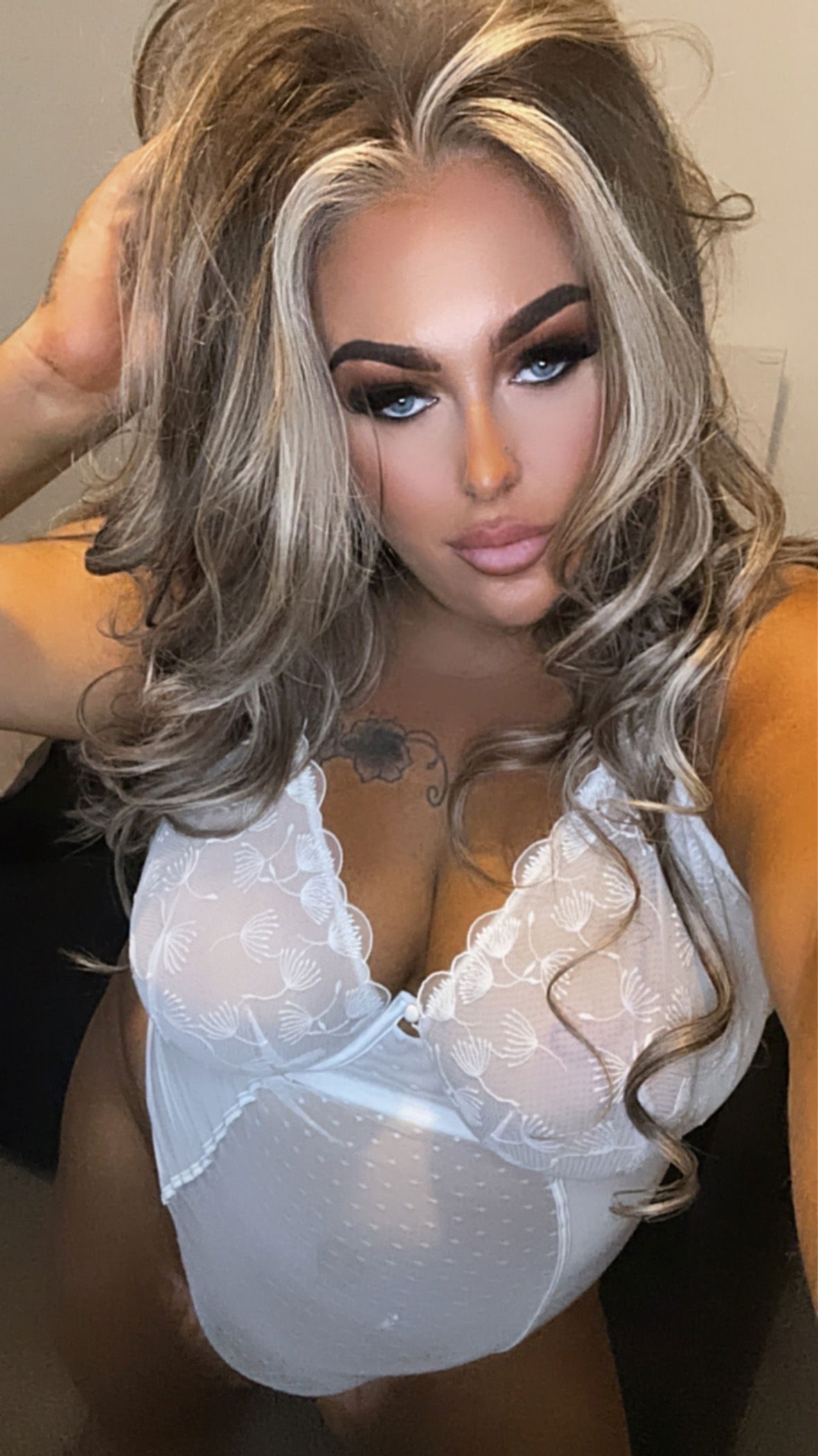 Goddess Luna Fox's avatar