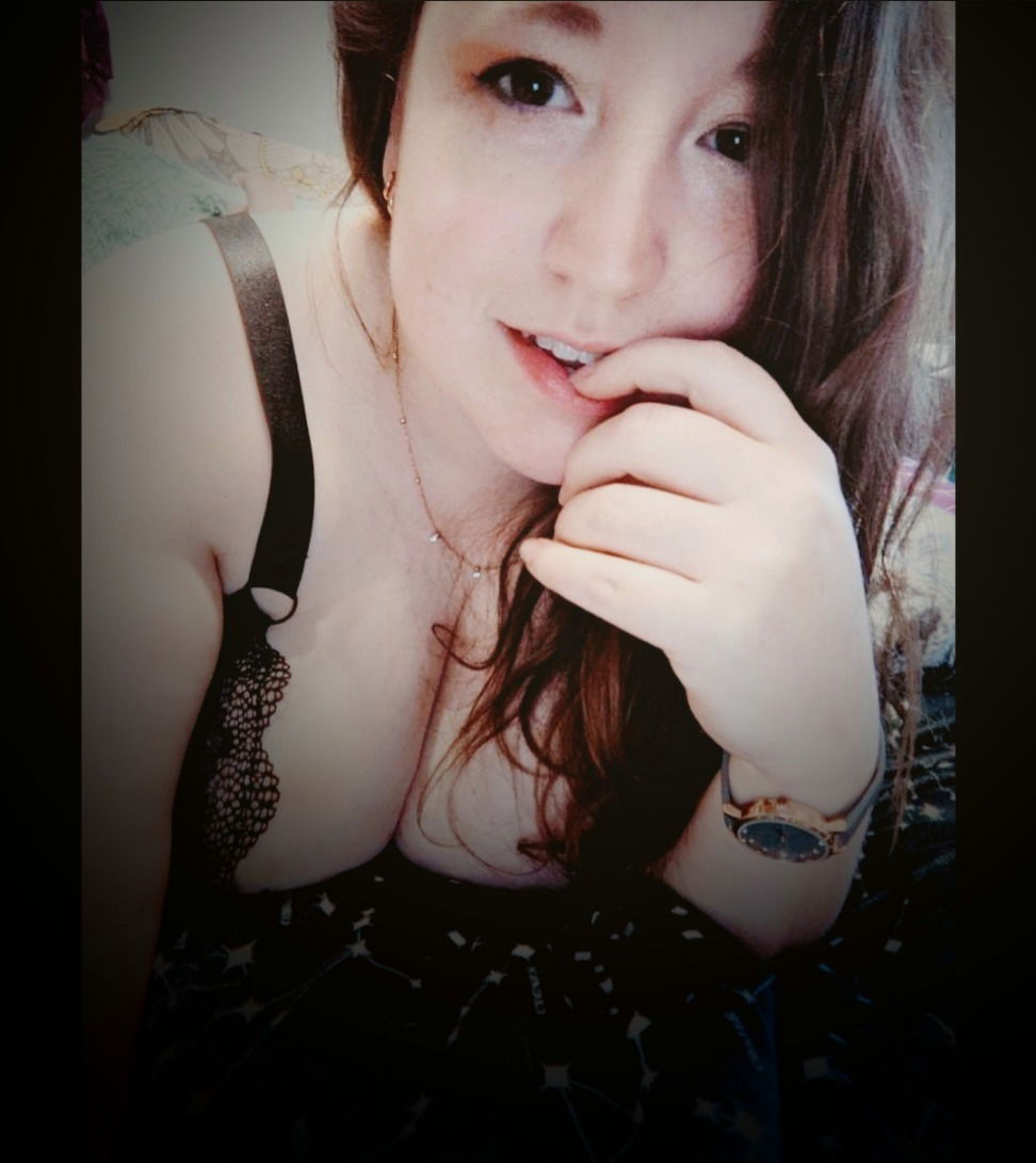 Lunar Hearts's avatar
