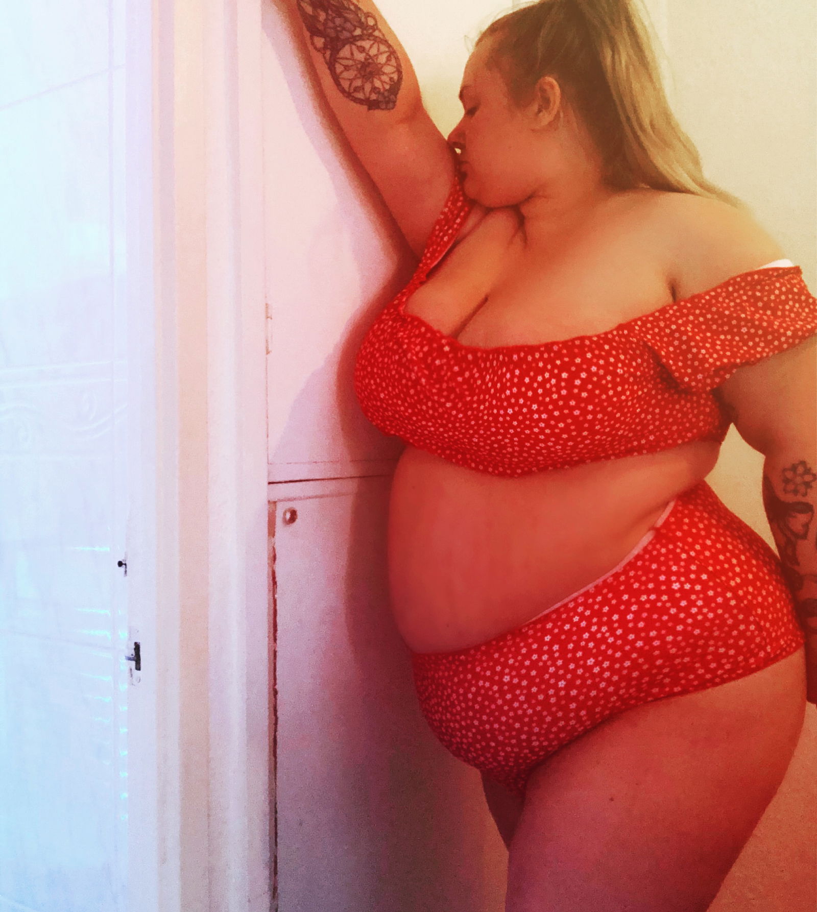LusciouslyPlusSize's avatar