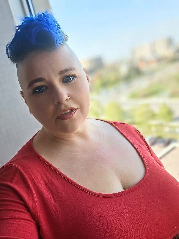Lush Lynn - Playful Tattooed BBW Goddess's avatar