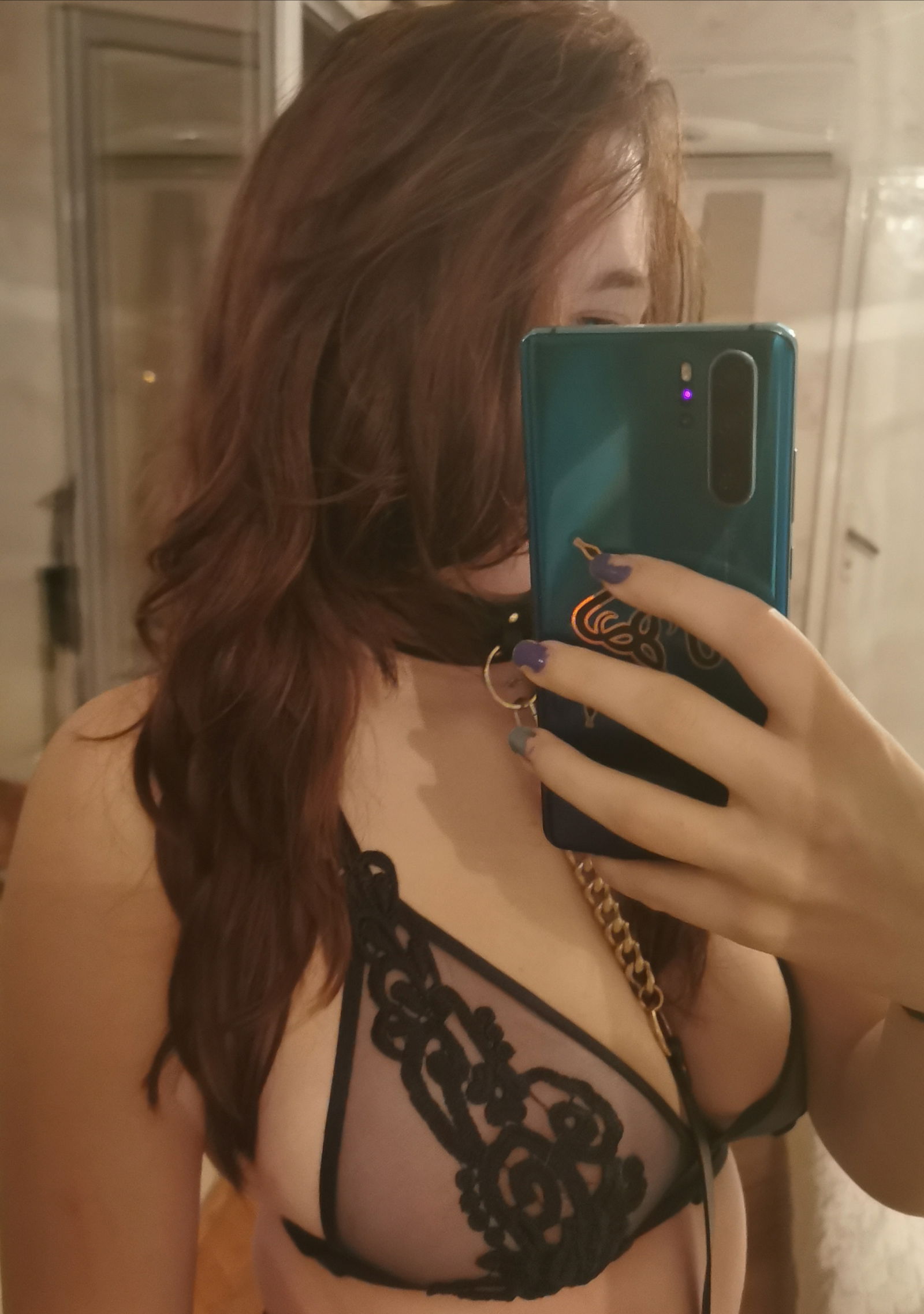 Lustful Kiara 🌺's avatar