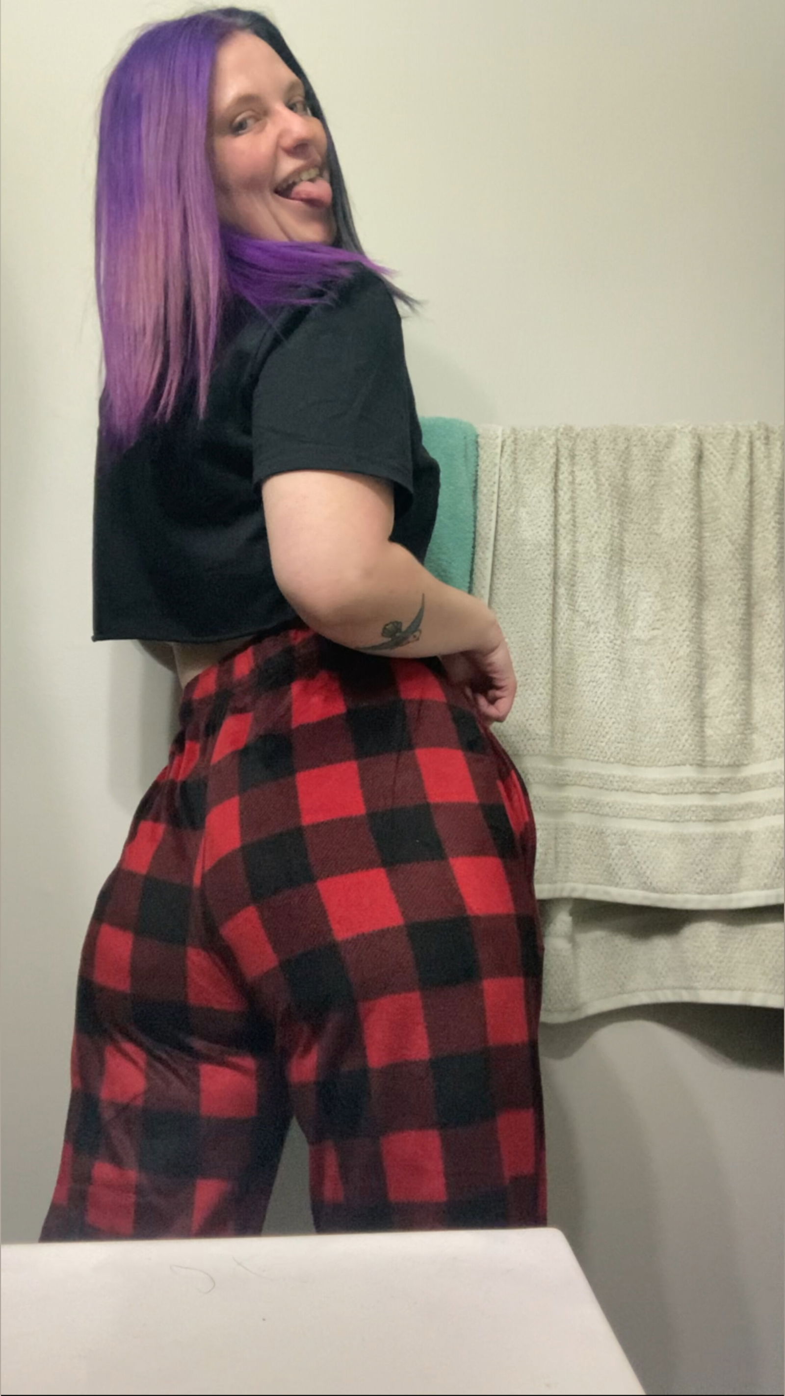 lustful sin's avatar