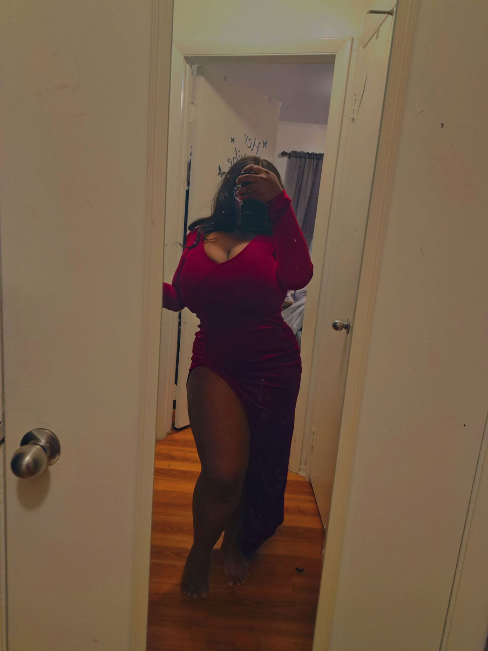 Honey Essence's avatar