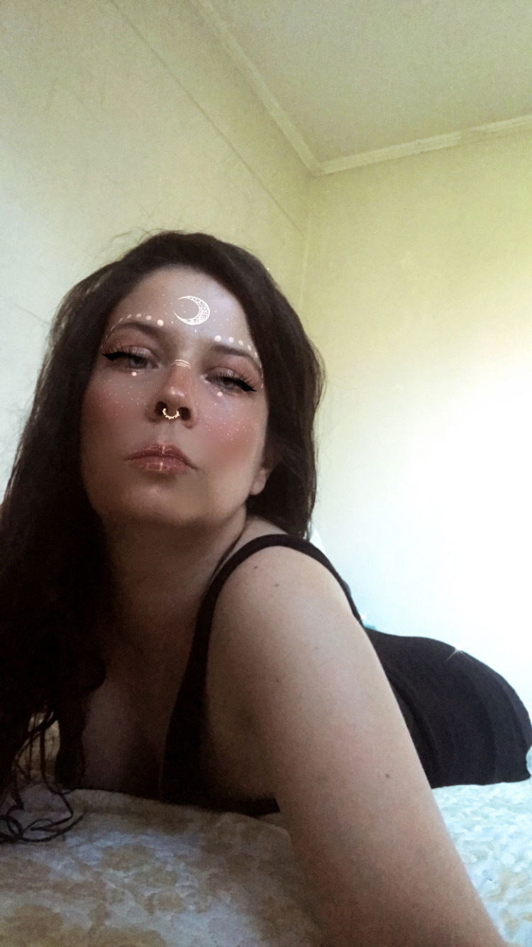 Lucía Válquez's avatar