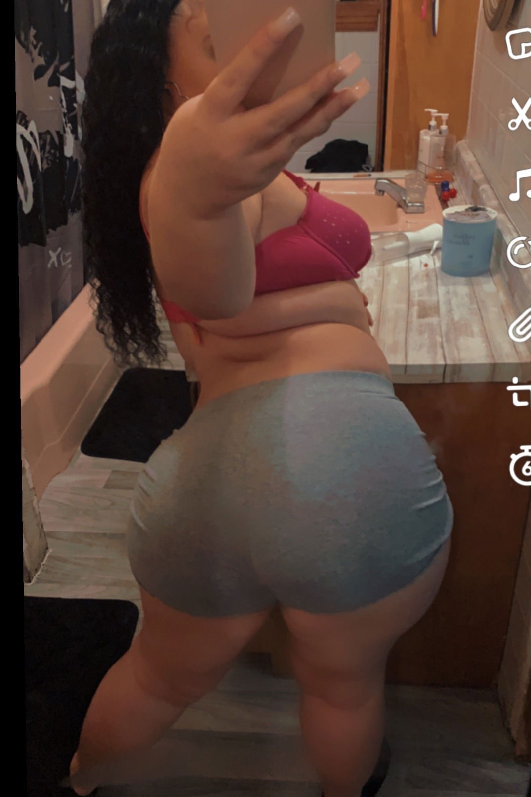 Nicole lynn's avatar
