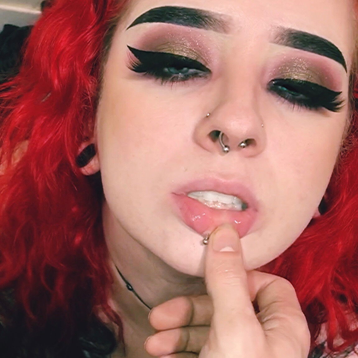 Nicole Morbid's avatar