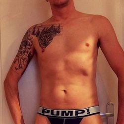 XXXnaked🇩🇪gay's avatar
