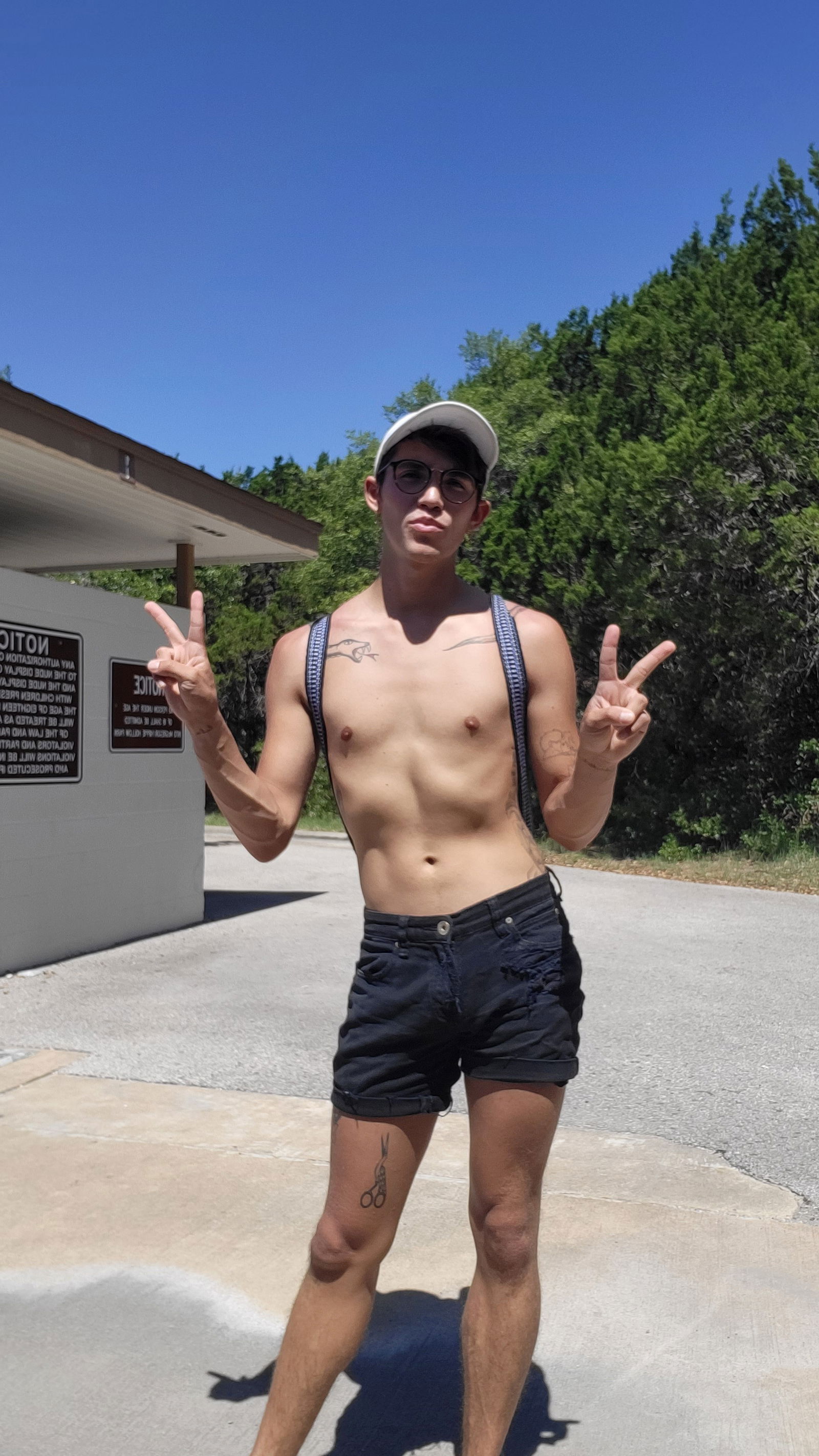 Tattooed Twink's avatar