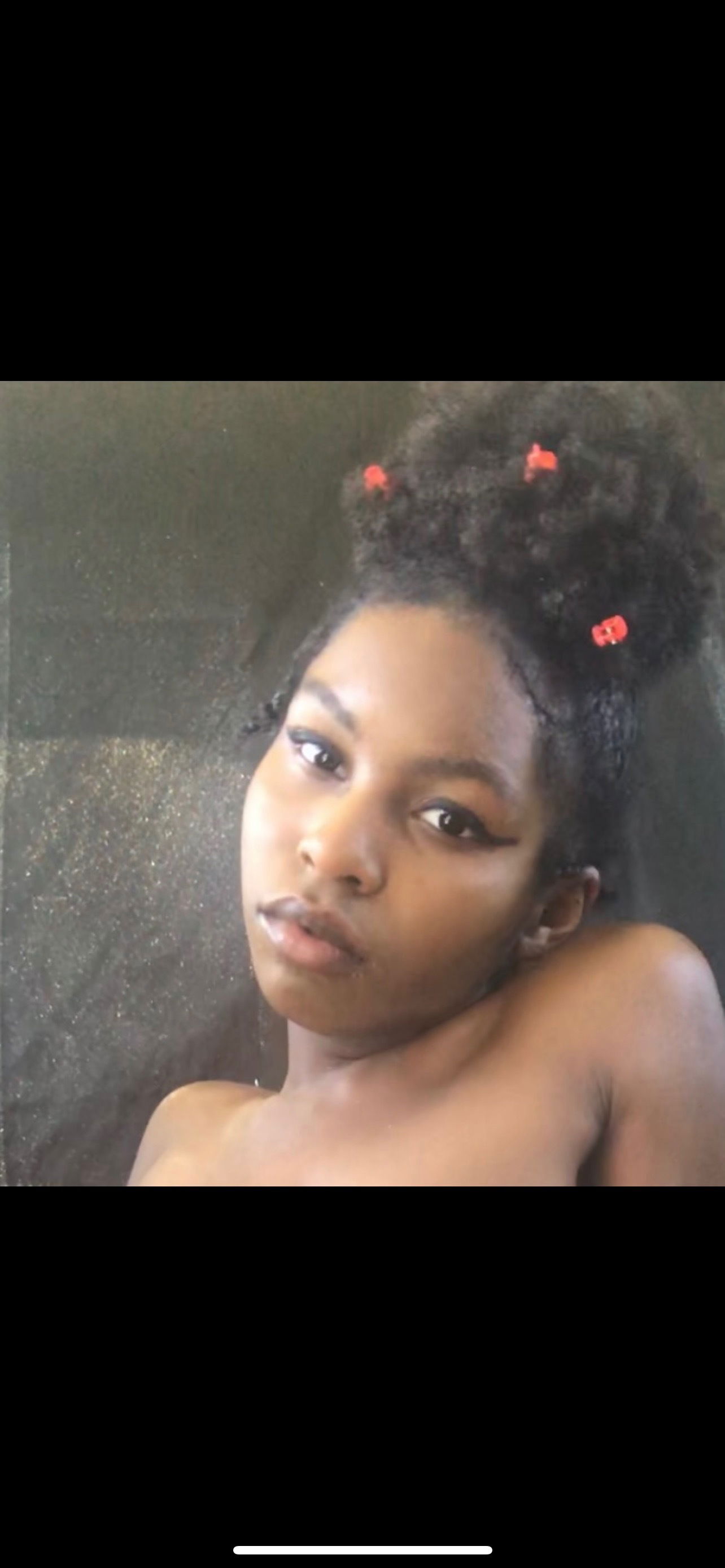 Mahogany's avatar