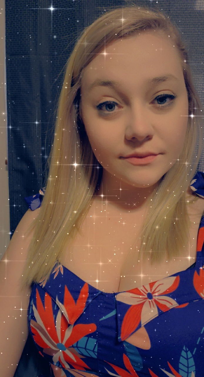 Your favorite blonde 😘