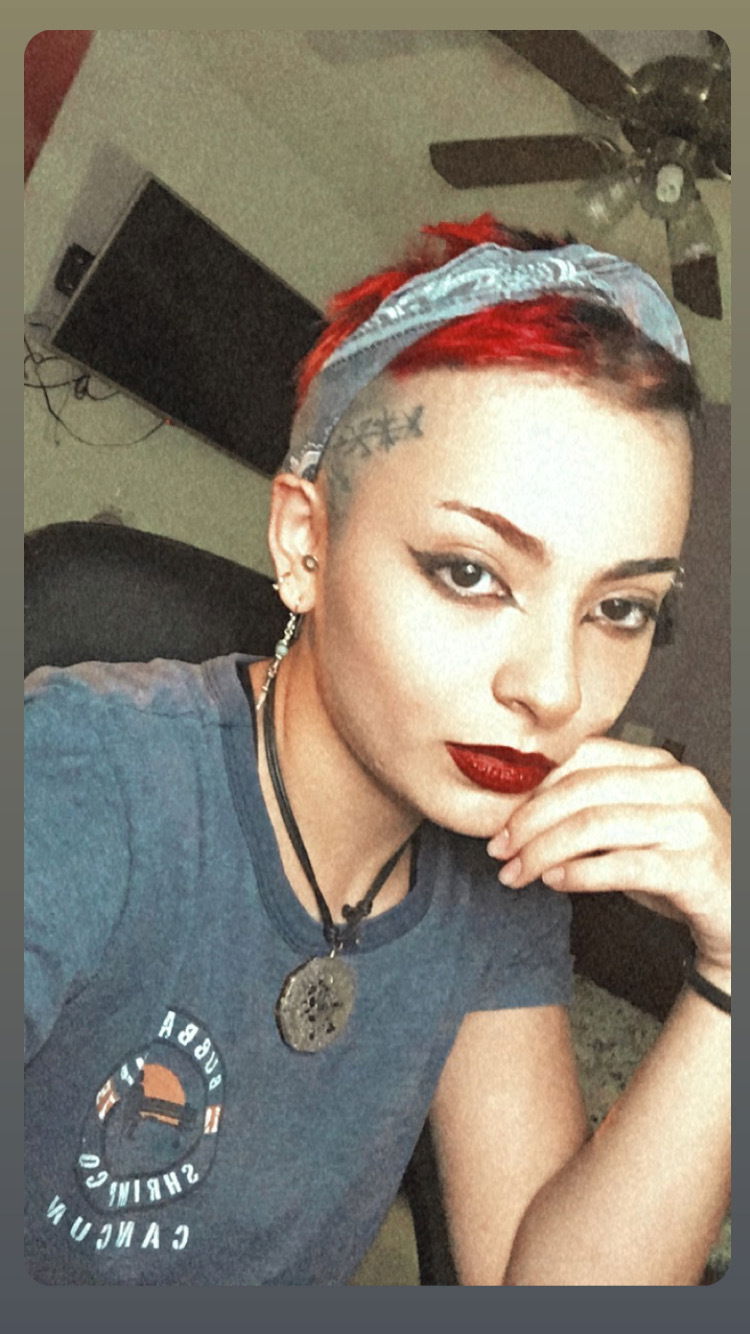 andrea's avatar