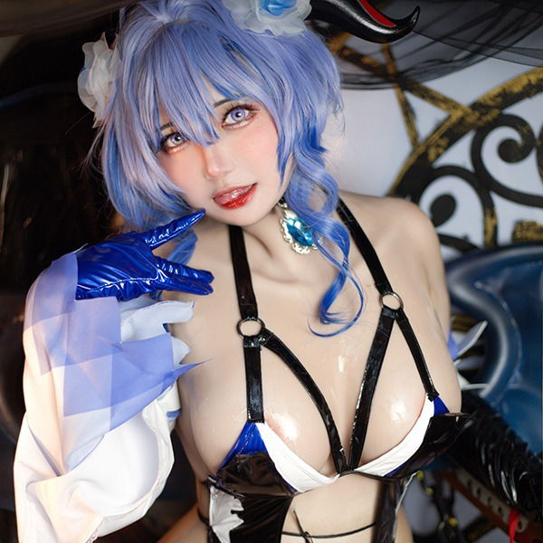Maria Desu's avatar