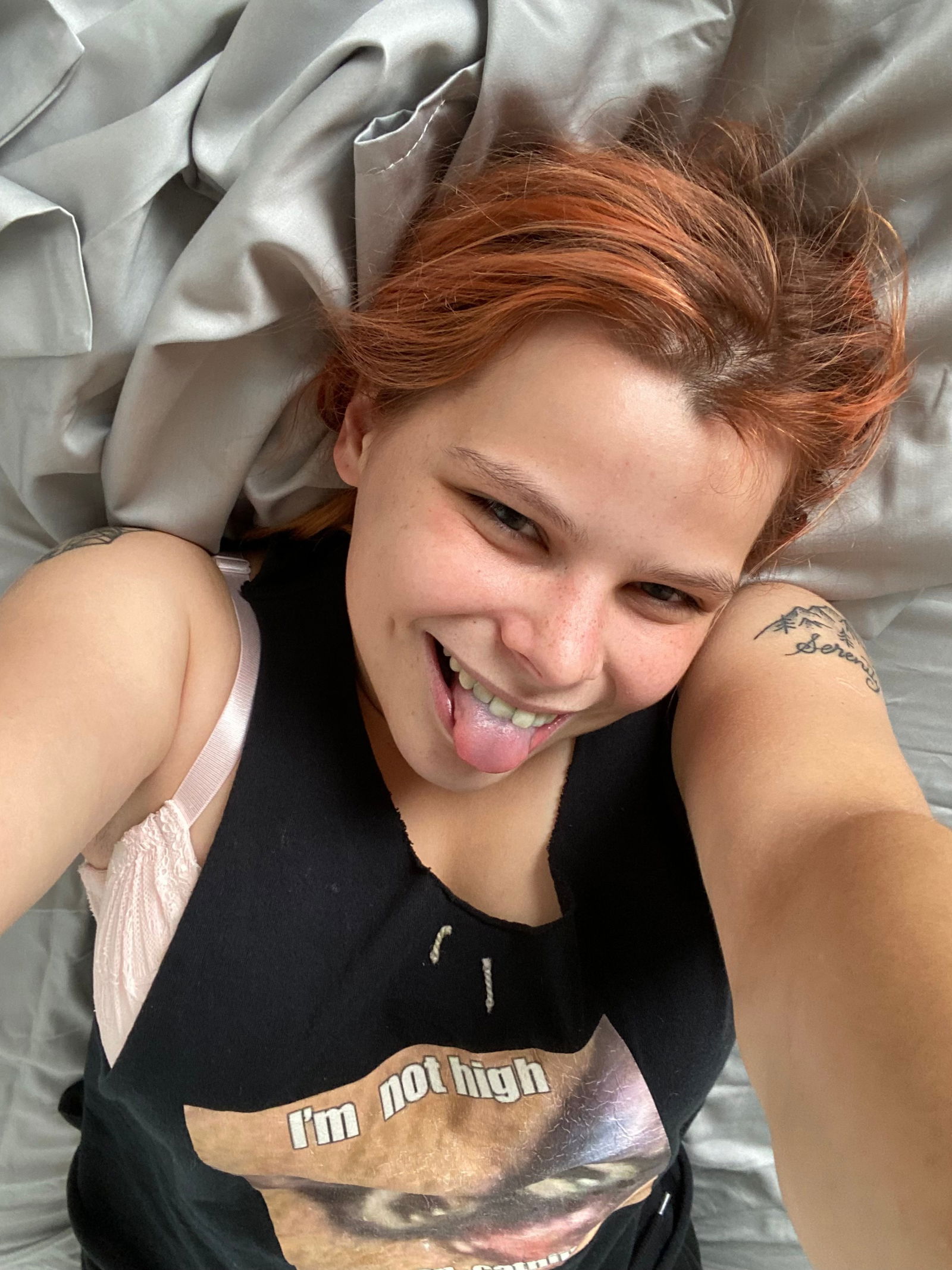 Maria Vikliva's avatar