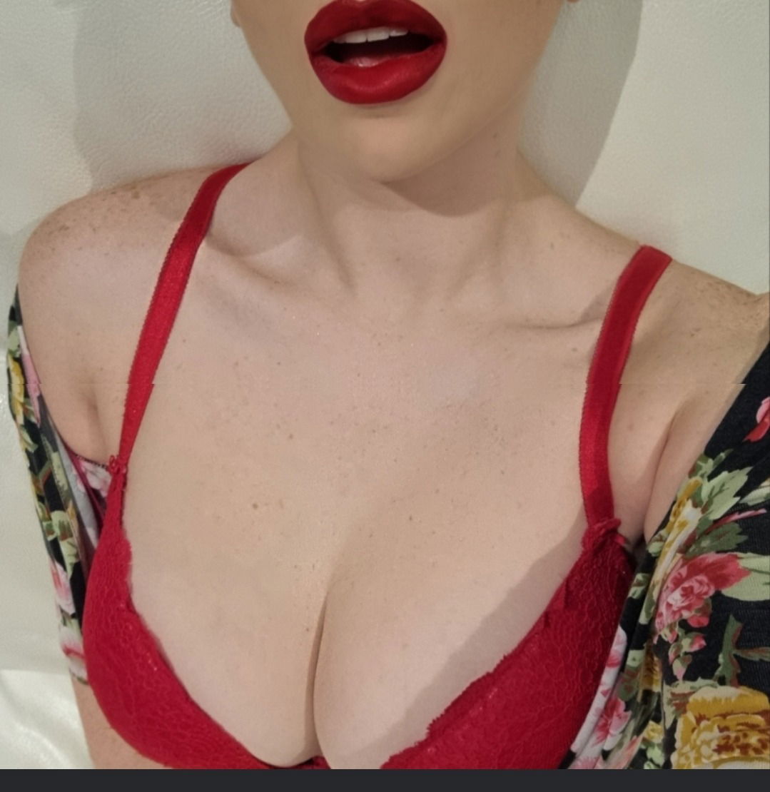 Marina 💋's avatar