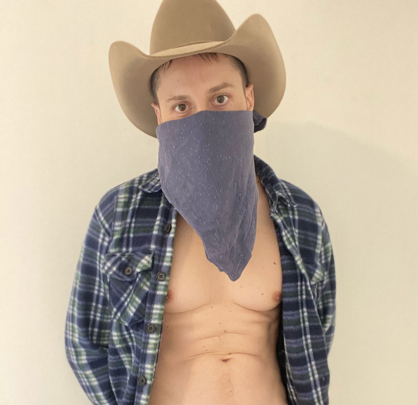 Masked Tom's avatar