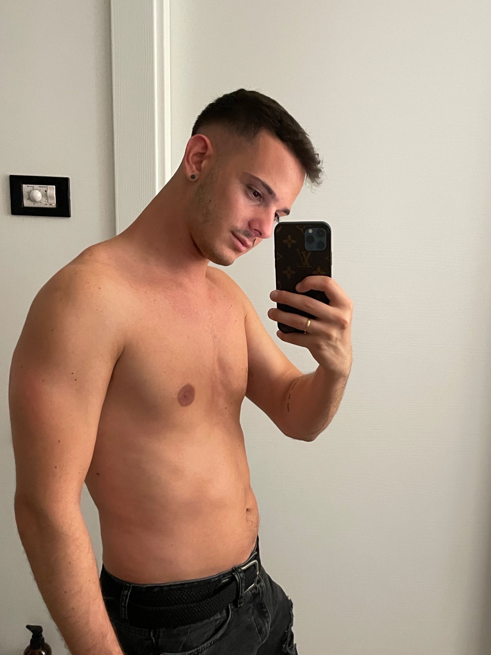 Matve93's avatar