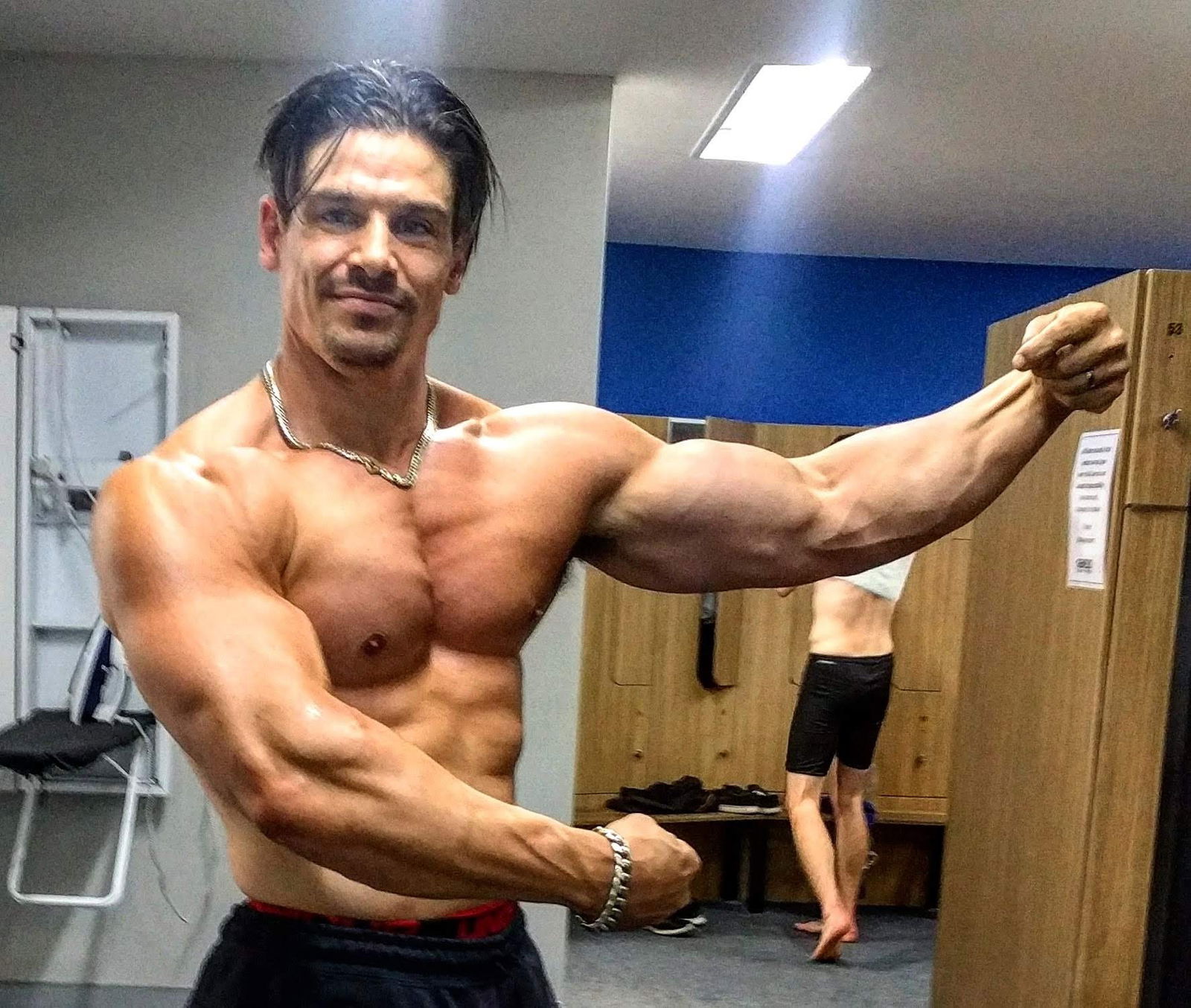 MaxFlex's avatar
