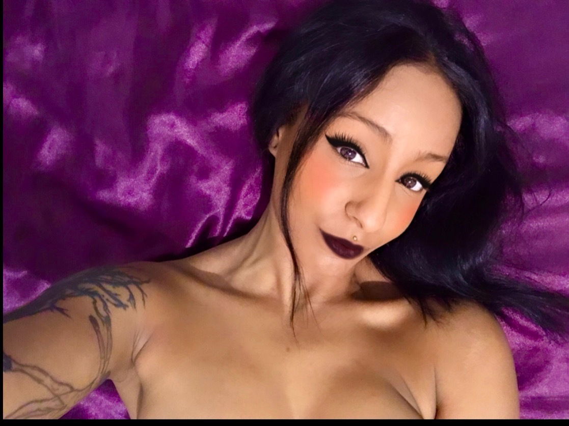 Maya Babee's avatar