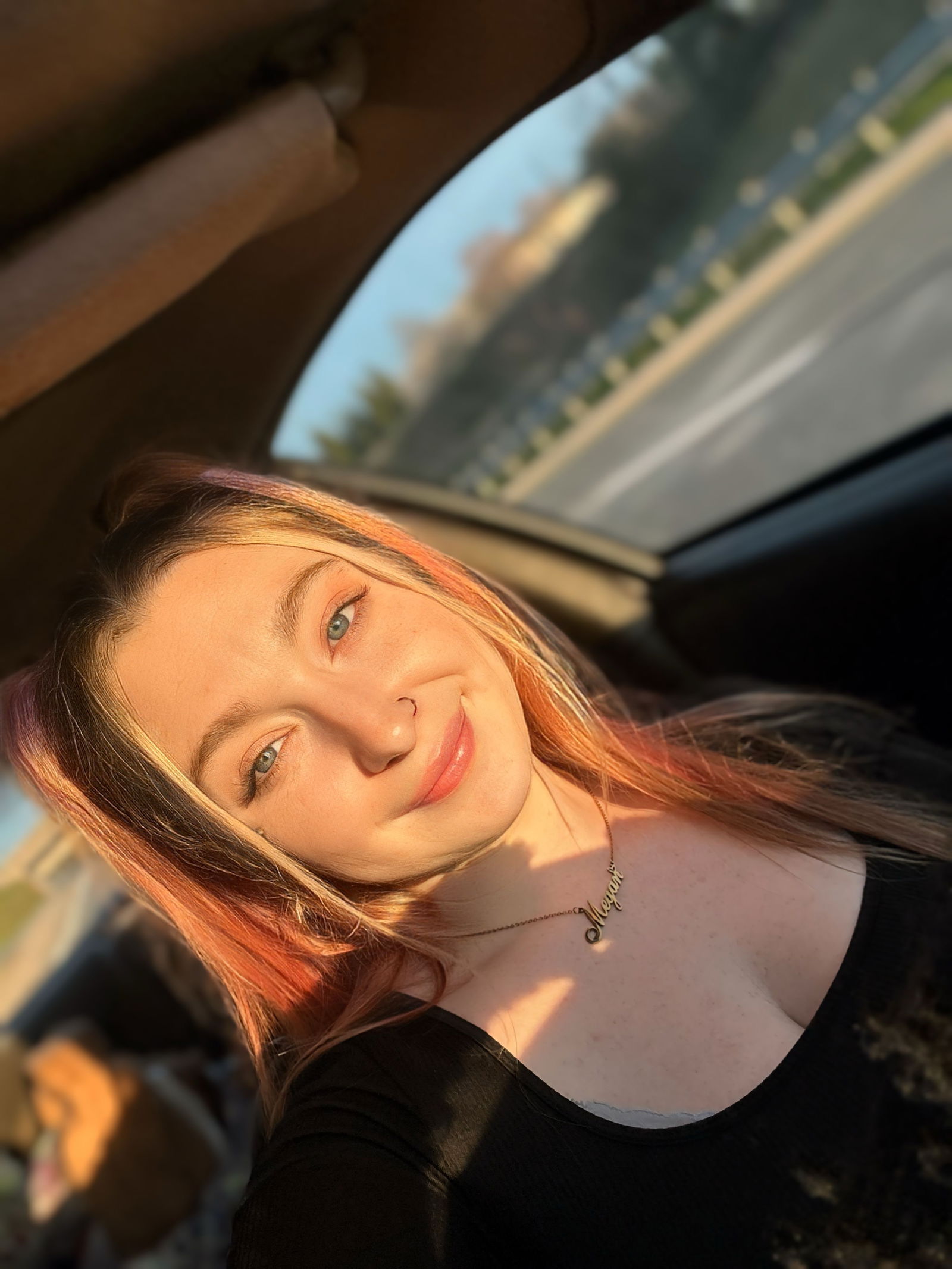 Meg 🦋