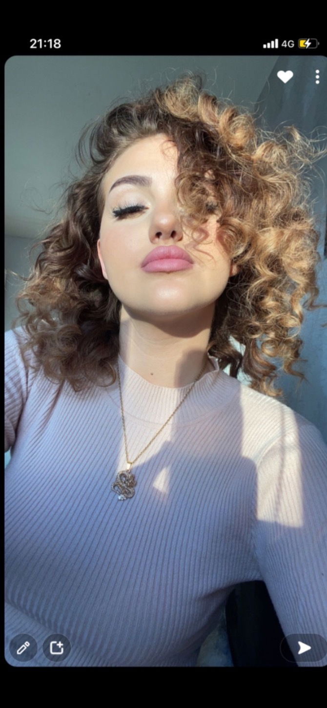 mel11.11's avatar