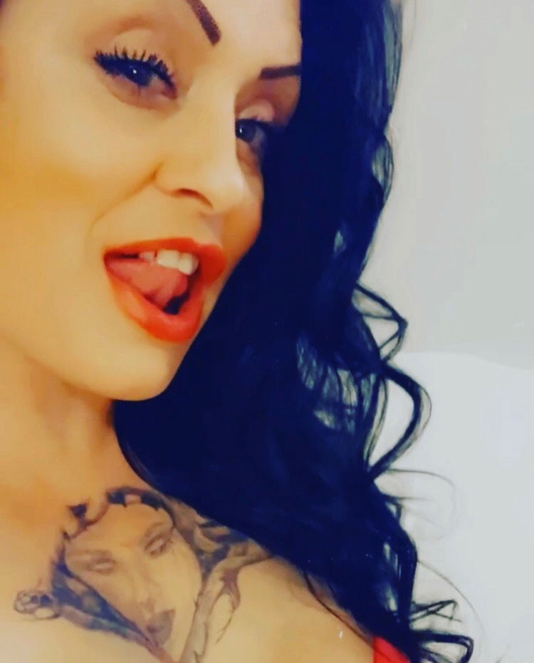 Mélanie Blanche's avatar