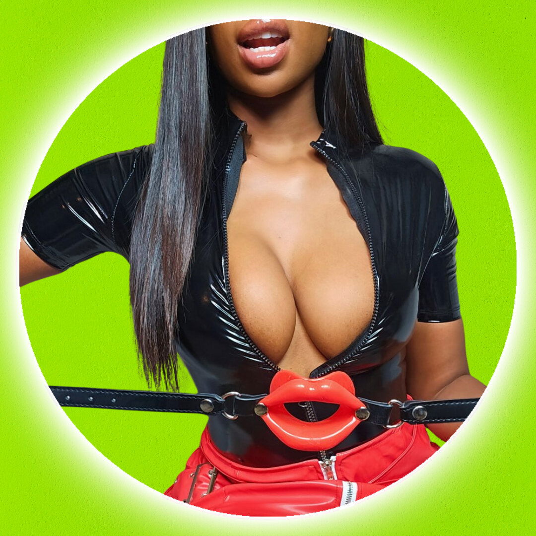 🟢𝐌𝐄𝐍𝐂𝐑𝐔𝐒𝐇𝐄𝐑🟢's avatar