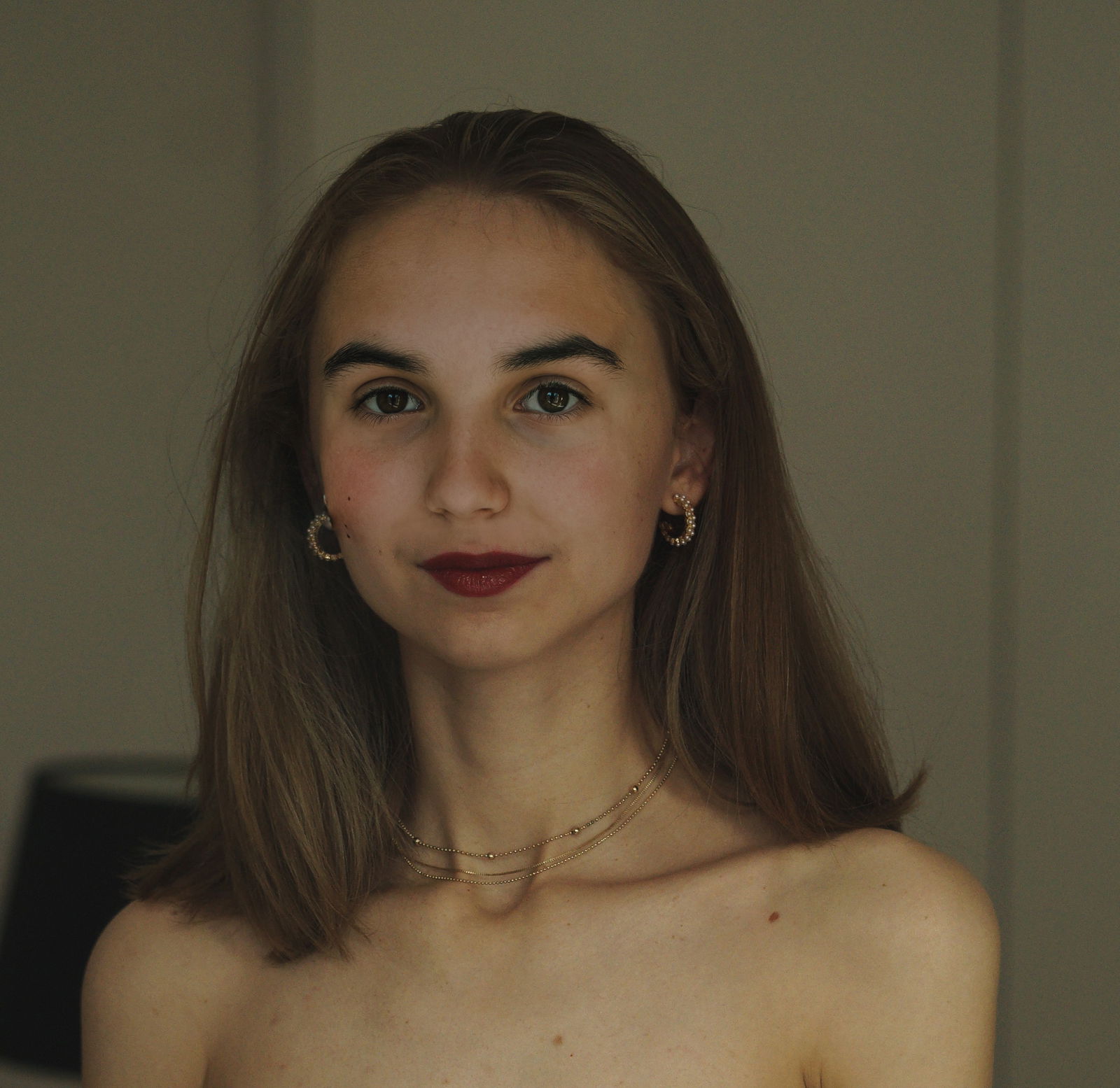 Mia Foster's avatar
