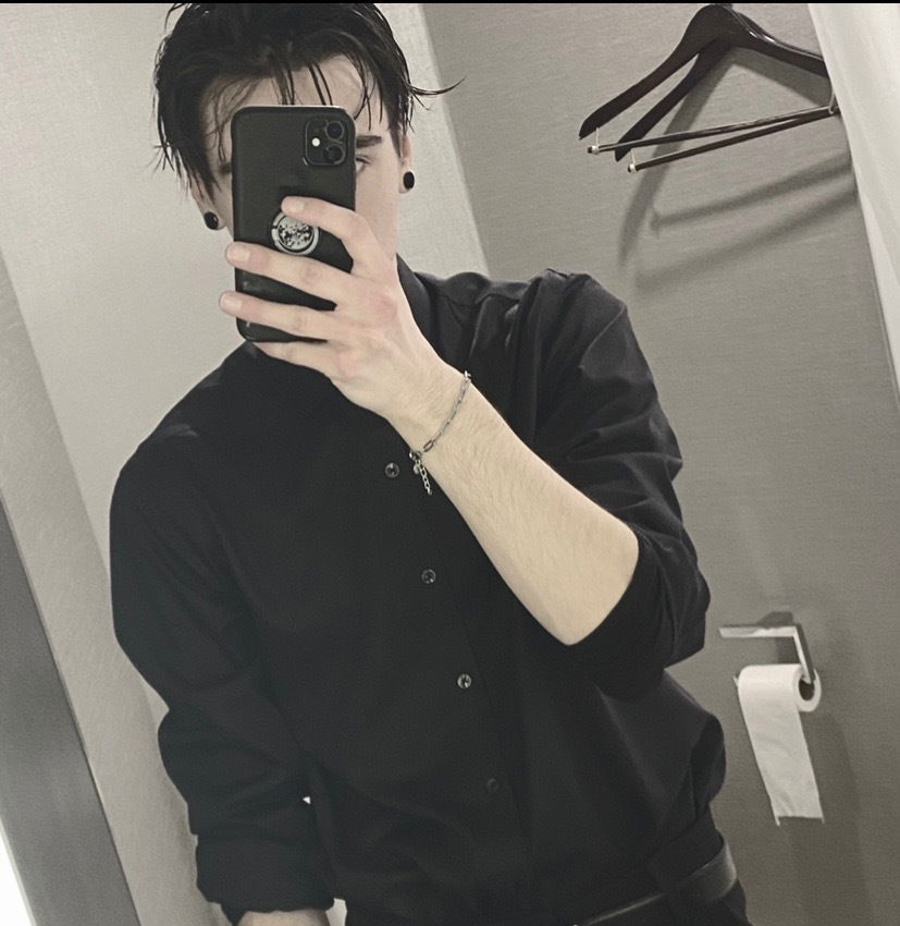 Mighty Hole's avatar