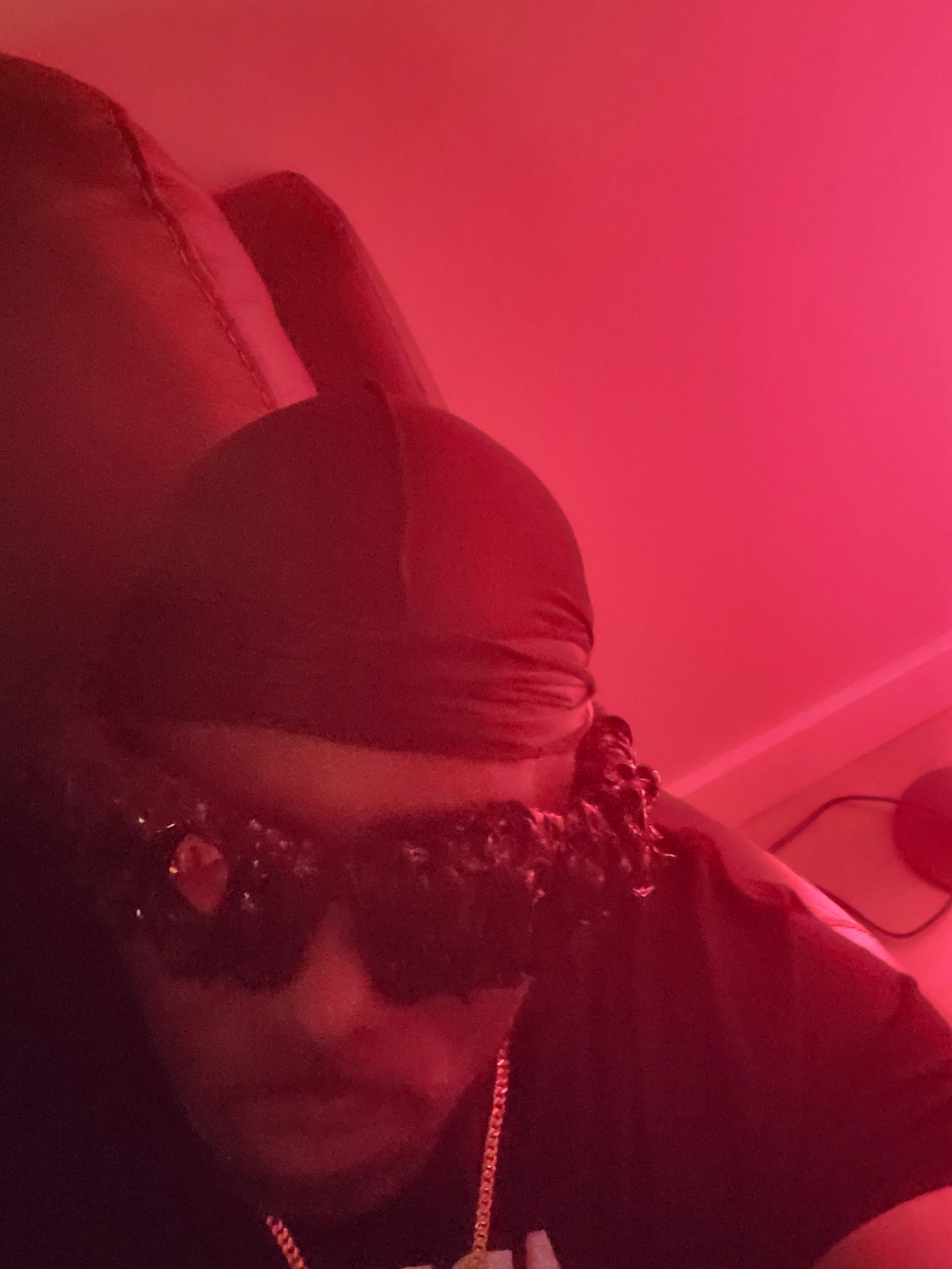 Mike Dirty's avatar