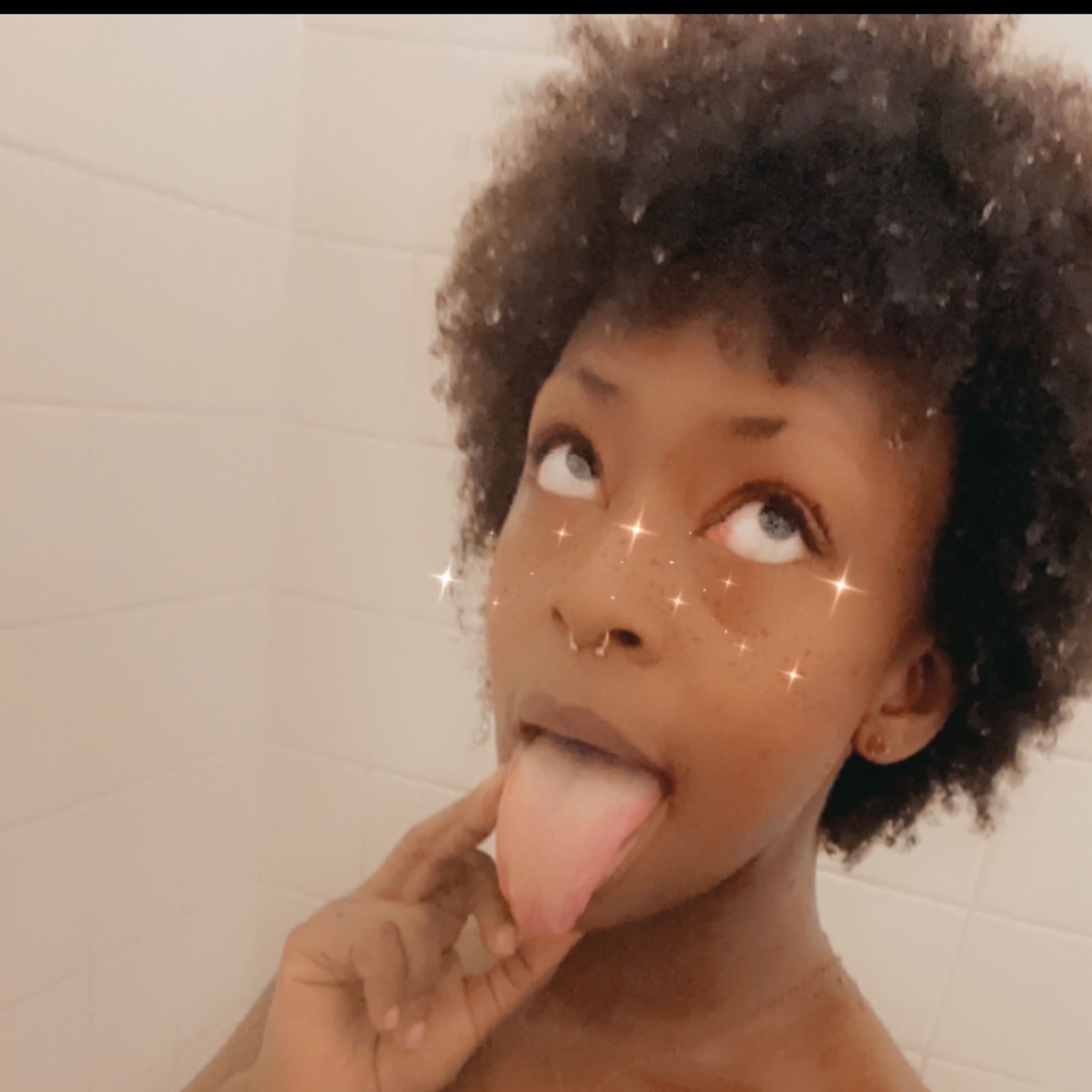Mimi Lewis's avatar