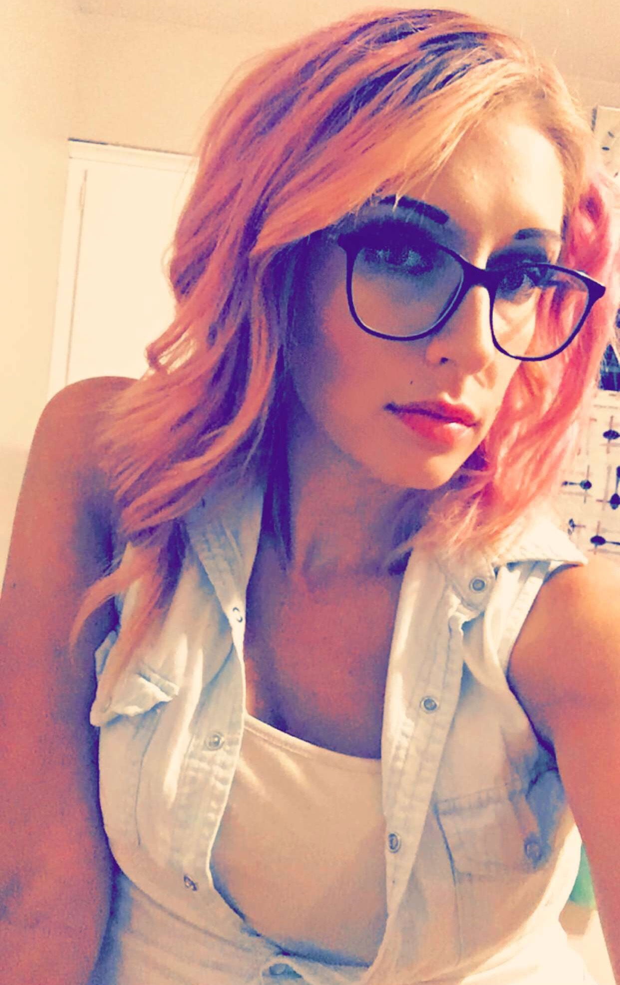 Rebecca's avatar