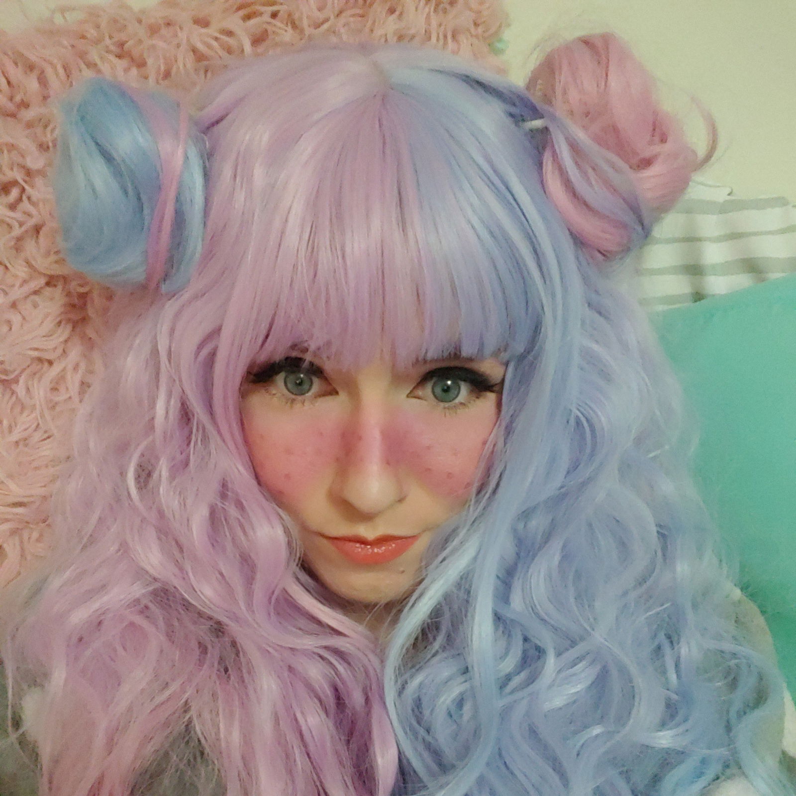 Miss Dolly's avatar