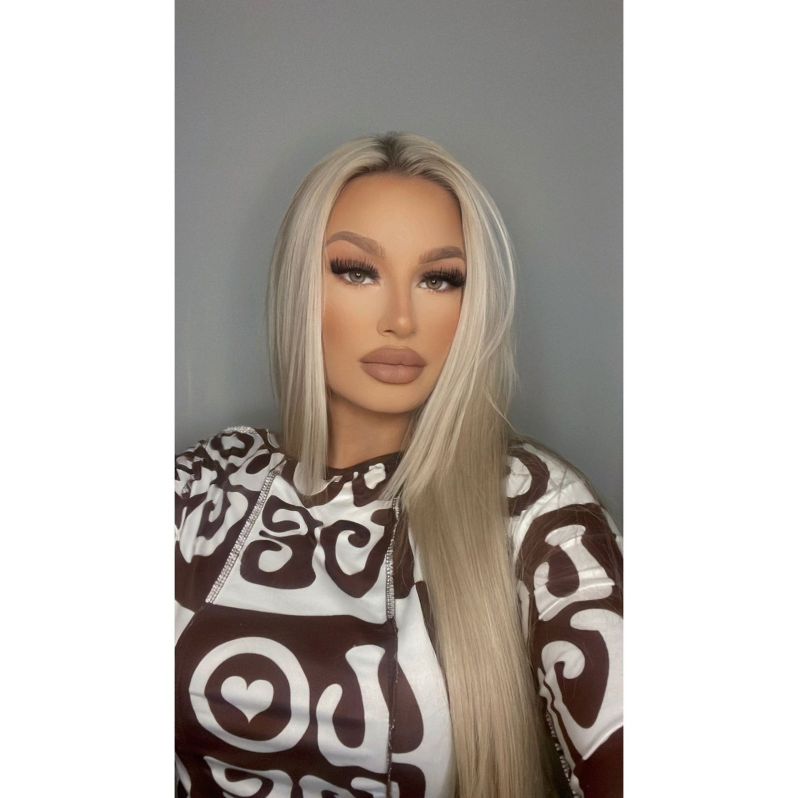 Miss Felicity🤍's avatar