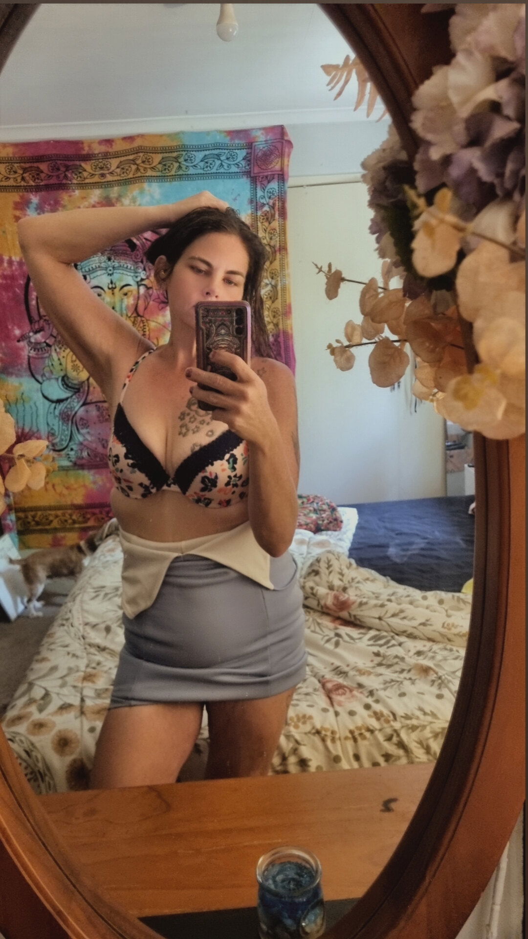 Miss Juicy's avatar