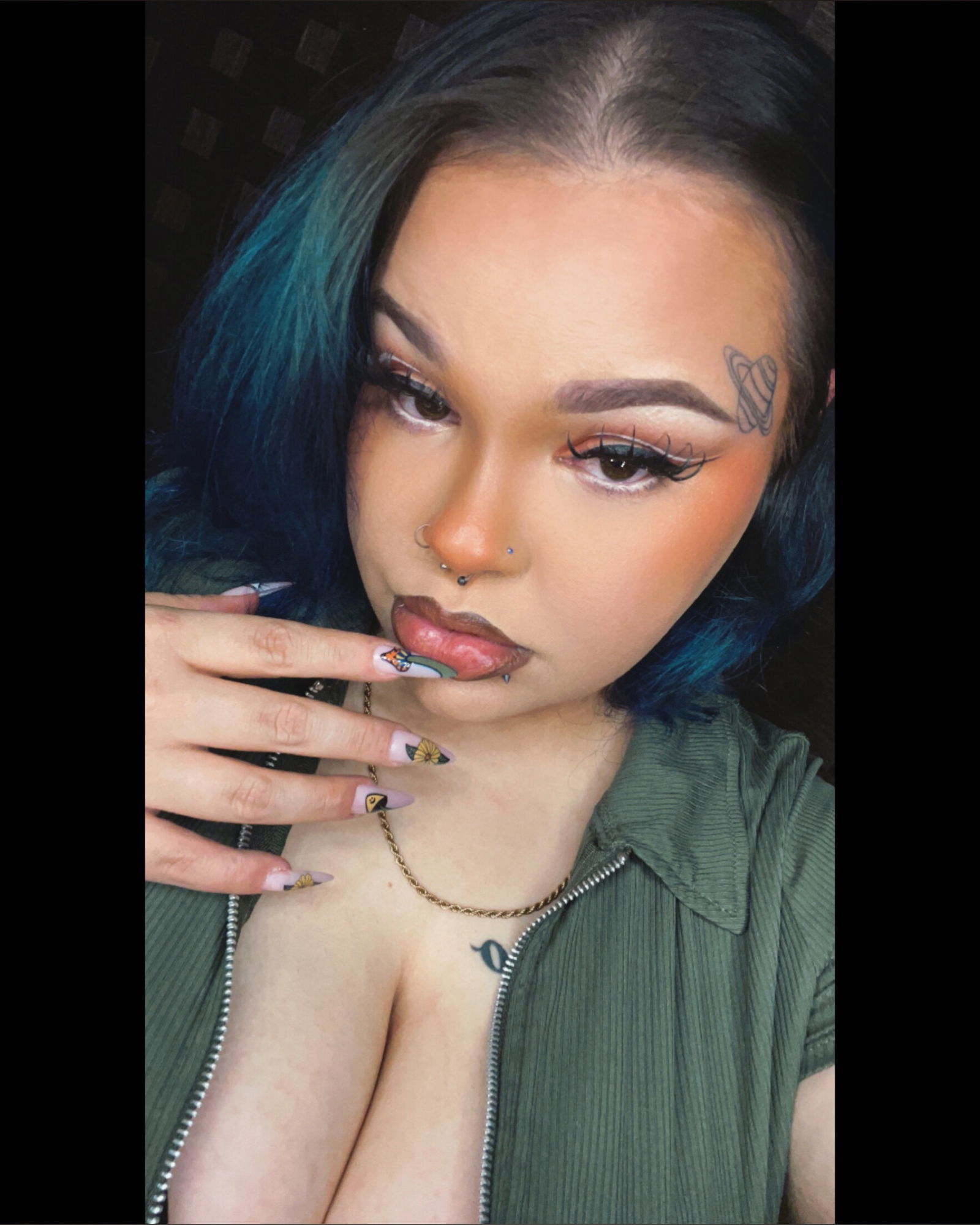 Miss May's avatar